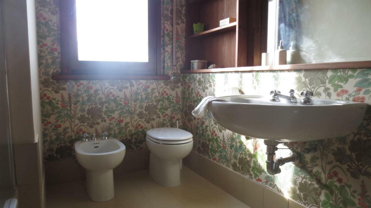 B&B Casa Soresina Offagna Bagian luar foto